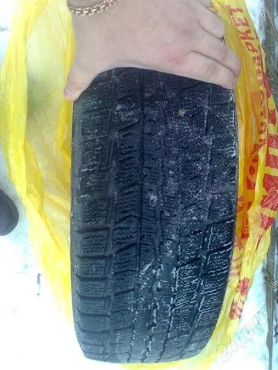 Лот: 796924. Фото: 1. 2 Колеса Зимней липучки DUNLOP... Шины