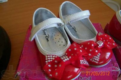 Лот: 3030088. Фото: 1. Красивые туфельки, р 21. Туфли