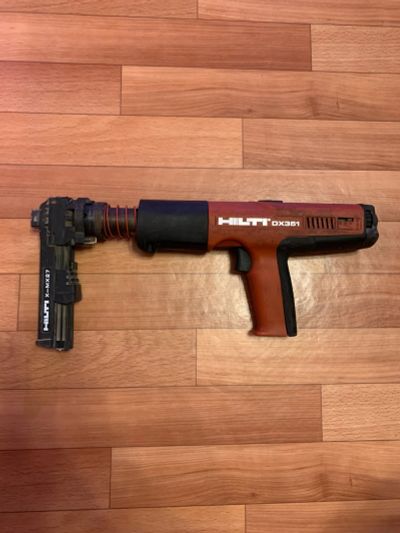 Лот: 19562308. Фото: 1. Монтажный пистолет HILTI DX 351. Ручной инструмент