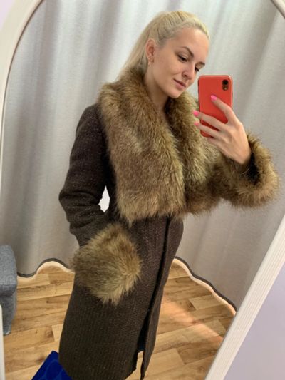 Лот: 14653491. Фото: 1. Пальто зимнее. Верхняя одежда