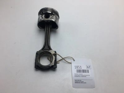 Лот: 20374137. Фото: 1. Поршень с шатуном Nissan Bluebird... Двигатель и элементы двигателя