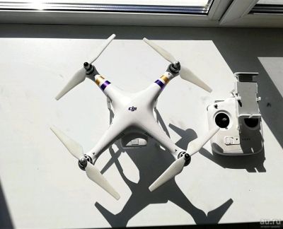 Лот: 13002386. Фото: 1. DJI Phantom 3 SE в отличном состоянии. Квадрокоптеры