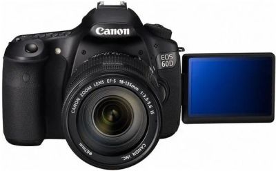 Лот: 6350729. Фото: 1. Canon EOS 60D, canon EF-S 15-85... Цифровые зеркальные
