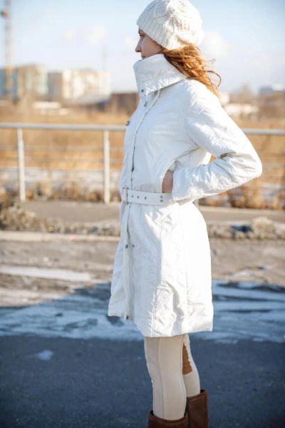 Лот: 5078152. Фото: 1. Пальто женское нейлон. Верхняя одежда