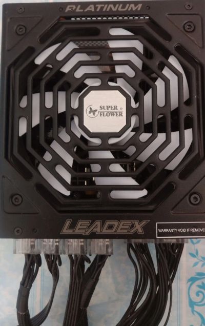 Лот: 20186021. Фото: 1. Блок питания 850w Super Flower... Корпуса, блоки питания
