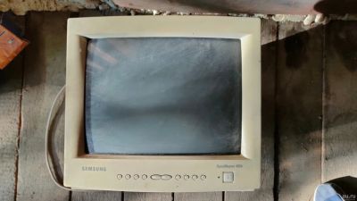 Лот: 17998254. Фото: 1. Монитор Samsung SyncMaster 450b. ЭЛТ-мониторы