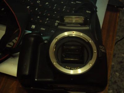 Лот: 3740628. Фото: 1. Canon EOS 1100D на восстановление... Цифровые зеркальные