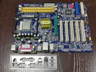 Лот: 17357549. Фото: 1. Материнская плата 478 Foxconn... Материнские платы