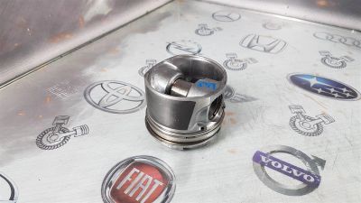 Лот: 23587899. Фото: 1. Поршень Mercedes G400 CDI OM628... Двигатель и элементы двигателя