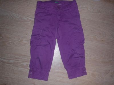 Лот: 2988100. Фото: 1. Продам бриджи Benetton р. 152. Брюки, шорты, джинсы