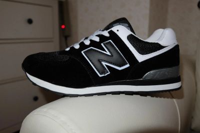 Лот: 7538843. Фото: 1. Кроссовки new balance 574. Кеды, кроссовки, слипоны