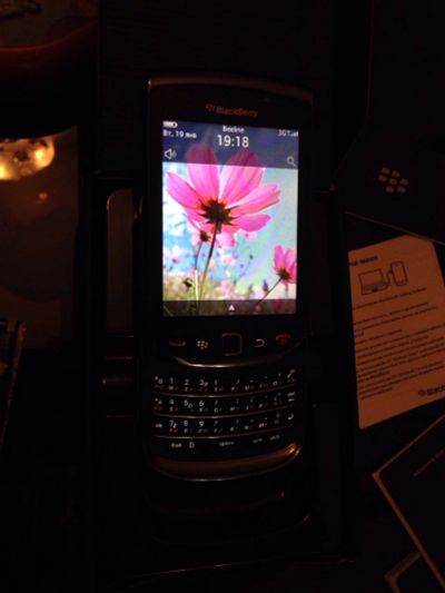 Лот: 7259603. Фото: 1. BlackBerry Torch 9800. Смартфоны