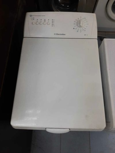 Лот: 25410091. Фото: 1. Стиральная машина Electrolux EWT... Запчасти для остальной бытовой техники