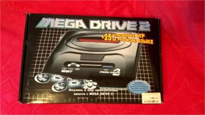 Лот: 10055315. Фото: 1. SEGA Mega Drive 2 + 25 встроенных... Игровые приставки, консоли