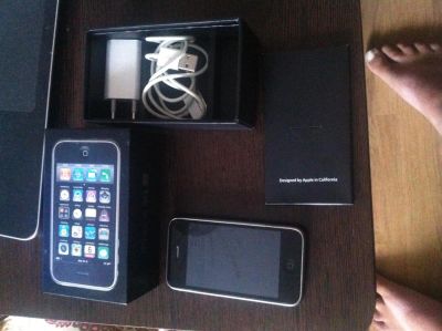 Лот: 10465666. Фото: 1. Iphone 3gs 16gb. Смартфоны