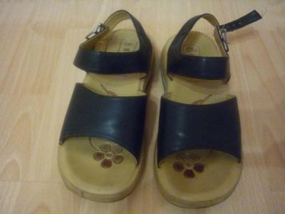 Лот: 7451316. Фото: 1. Сандали Muya 34 размер. Сандалии