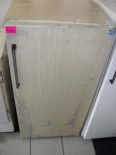 Лот: 7290939. Фото: 1. Холодильник Бирюса-2 код 501021. Холодильники, морозильные камеры