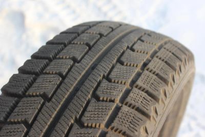 Лот: 8897956. Фото: 1. Шина Bridgestone Blizzak MZ-02... Шины