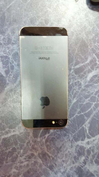 Лот: 6392932. Фото: 1. iphone 5 black 16 обмен на iphone... Смартфоны