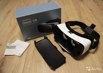 Лот: 9440677. Фото: 1. Samsung Gear VR - очки виртуальной... Очки, шлемы виртуальной реальности