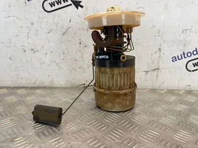 Лот: 24965210. Фото: 1. насос топливный Ford Focus CB4. Топливная система