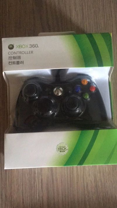 Лот: 14401935. Фото: 1. Проводной джойстик ХBOX 360. Игры для консолей