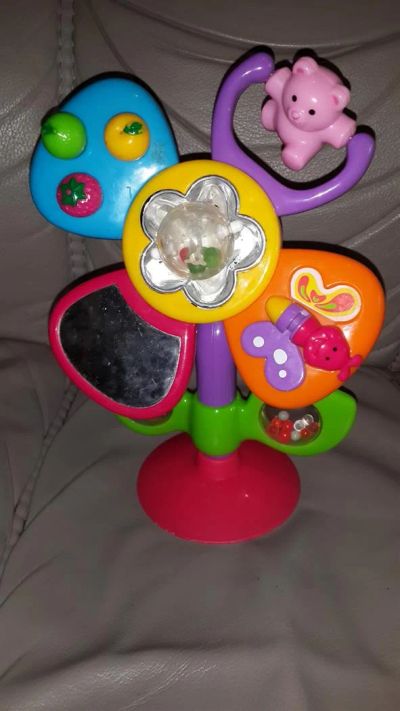 Лот: 3896185. Фото: 1. Игрушка Цветок на присоске. Развивающие