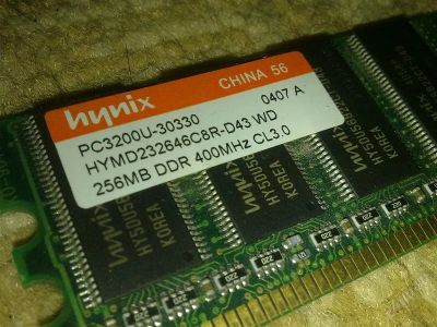 Лот: 980204. Фото: 1. Память DDR 1 256 Mb. Оперативная память