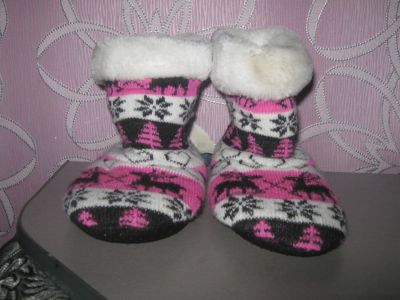 Лот: 6430115. Фото: 1. Угги домашние. Носки, колготки