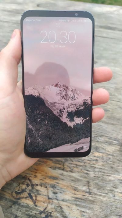 Лот: 14278132. Фото: 1. Meizu 16th 8/128Gb Black + Подарки. Смартфоны