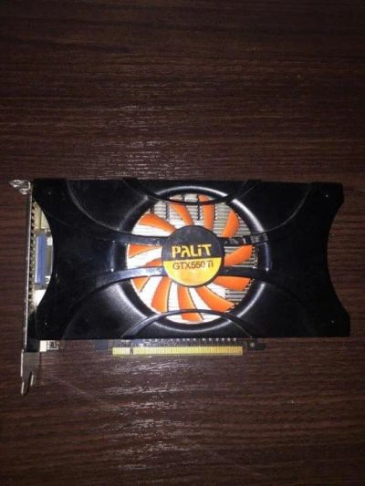 Лот: 10891739. Фото: 1. Видеокарта Palit GeForce GTX 550... Видеокарты