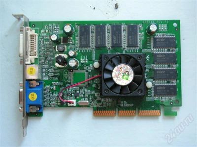 Лот: 217794. Фото: 1. Видеокарта GeForce FX 5200 128Mb... Видеокарты