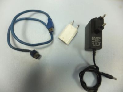 Лот: 23355807. Фото: 1. Два блока питания и кабель usb. Корпуса, блоки питания