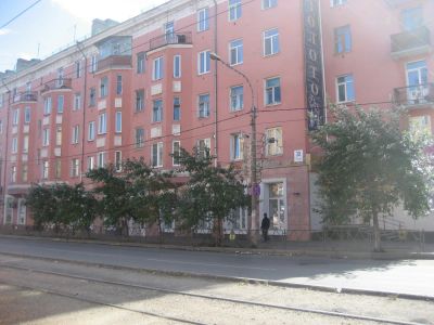 Лот: 4567777. Фото: 1. Продам 2 комнатную на Крас рабе... Квартиры, студии