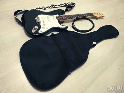 Лот: 18342060. Фото: 1. Электрогитара Squier MM Stratocaster. Гитары