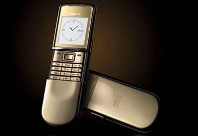 Лот: 3339500. Фото: 1. Nokia 8800 Sirocco Gold. Кнопочные мобильные телефоны