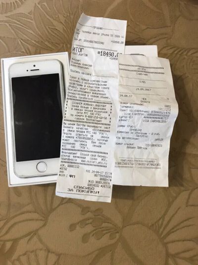 Лот: 9962154. Фото: 1. iPhone 5s 16 gb куплен 24 апреля... Смартфоны