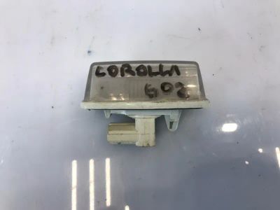 Лот: 21705500. Фото: 1. подсветка номера toyota corolla... Двигатель и элементы двигателя