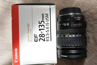 Лот: 2526824. Фото: 1. Canon EF 28-135 mm f/3,5-5,6 IS... Объективы