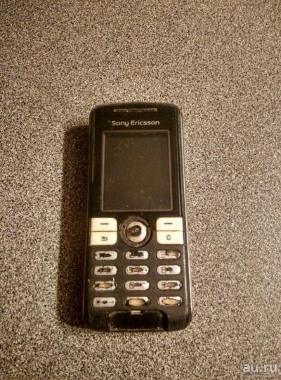Лот: 9215739. Фото: 1. Мобильный телефон Sony Ericsson... Кнопочные мобильные телефоны