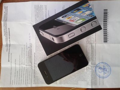 Лот: 3667954. Фото: 1. iPhone 4 оригинал 8gb. Смартфоны