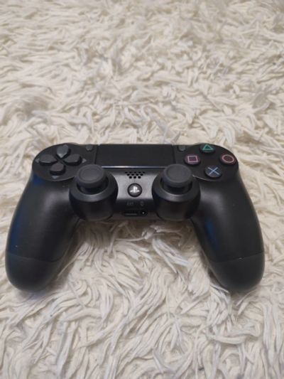 Лот: 20776171. Фото: 1. Геймпад DualShock 4. Аксессуары для игровых приставок, консолей, геймпады