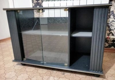 Лот: 9880013. Фото: 1. тумба на колесиках. Тумбы