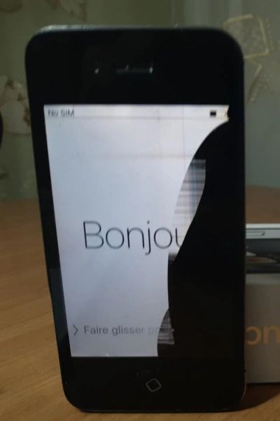 Лот: 11576217. Фото: 1. iphone 4s 8gb. Смартфоны