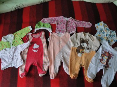 Лот: 3439528. Фото: 1. Ползунки, распашонки. Ползунки, распашонки, слипы