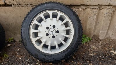 Лот: 17533053. Фото: 1. Колёса на mercedes. Шины на дисках