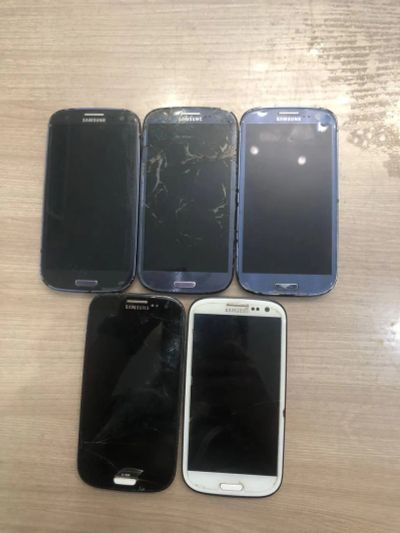 Лот: 18923692. Фото: 1. Смартфон Samsung GT-I9300 цена... Шлейфы, разъёмы