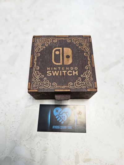Лот: 24895227. Фото: 1. Switch Кейс-шкатулка для хранения... Аксессуары для игровых приставок, консолей, геймпады