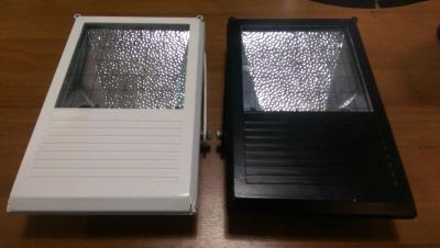 Лот: 9084077. Фото: 1. Прожектор металлогалогенный 150W... Другое освещение