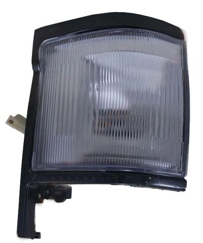 Лот: 7383686. Фото: 1. Габарит Прав. Toyota Hiace (Хайс... Оптика и освещение